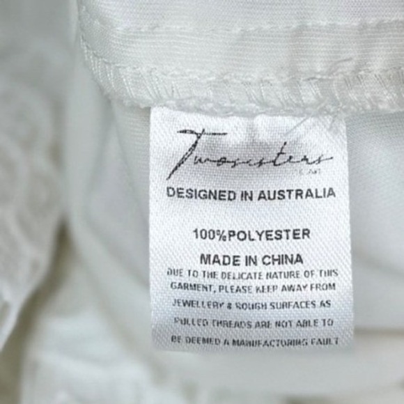 NWT Two Sisters The Label, Bride, High Low Dress, Size 4 - Picture 12 of 13